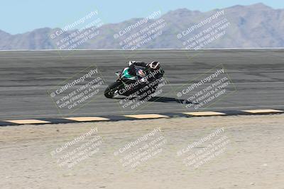 media/Oct-13-2025-Moto Forza (Mon) [[a66d839500]]/4-C Group/Session 2 (Bowl)/